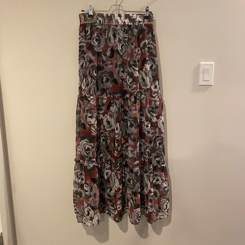 Mauve floral maxi skirt